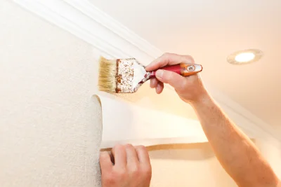 Pose de papier peint à la Bastide-d'Engras — revêtements muraux et toiles de verre